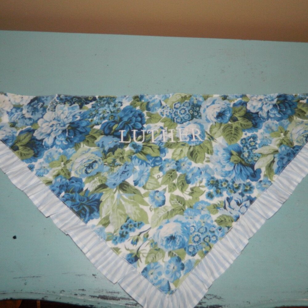 Mark & Graham X Sanderson Ruffle Dog Bandana "LUTHER" Sz L/XL (DD-50)